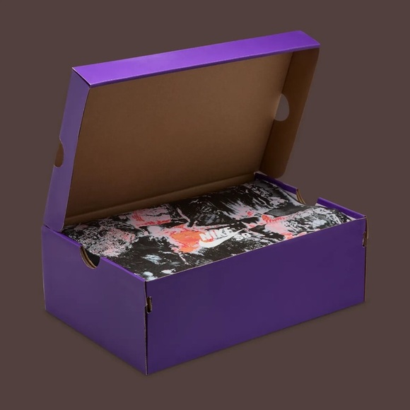 Nike SB dunk
'Krampus' 🔥💣😈🖤
Brand new - Picture 11 of 12